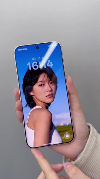 OPPO的“Ai黑科技”图片秒变动态壁纸,快学起来~
#手机使用技巧 #数码产品 #玩机技巧 #手机数码 #Reno15