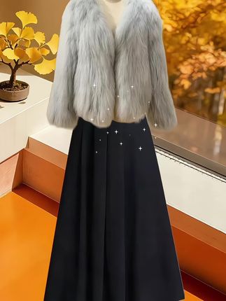 #女装时尚穿搭 #强烈推荐 #秋冬穿搭 #面料柔软舒适 #半身裙
