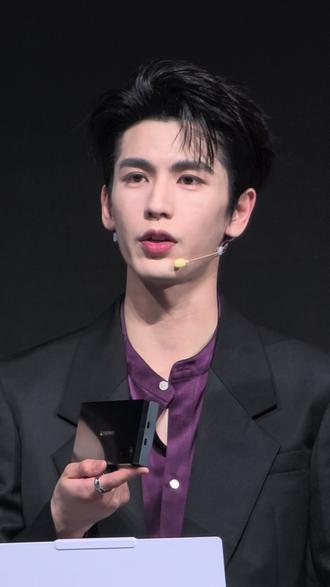 去做了一件很酷的事☺️#张凌赫 #张凌赫线下活动 #联想发布会