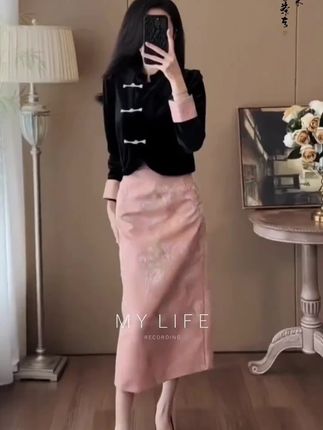 春季复古风盘扣上衣开叉半身裙两件套女御姐气质新中式国风套装裙#早秋贵气感穿搭#早秋姐感穿搭气质顶满#早秋冷冽又随性的气质穿搭 #小个子秋冬穿搭 #早秋高智感职场穿搭