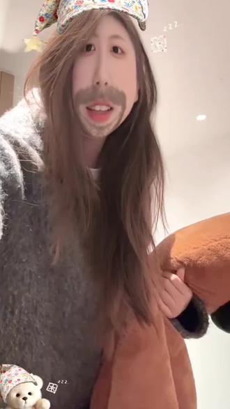 某个幸福的午后 我收到了男朋友送我的憨豆先生小熊#憨豆先生 #玩偶 #好物推荐🔥