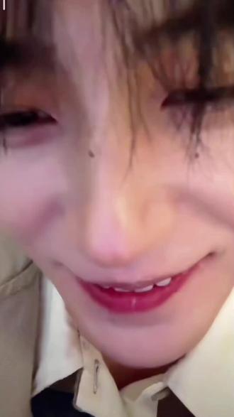 张翅你怎么这么萌啊!翅煲们也很爱你😘#张翅 #直播录屏分享 @张翅 @鹅娘 @大-山