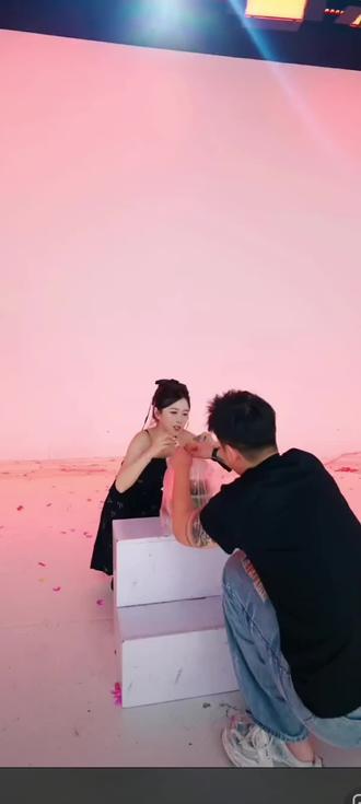 团播也是吃上吃饭直播#toptwo板栗#toptwo念念#toptwo辰也#toptwo荆浩#小剧场@