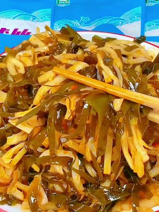 #试吃小众冷门的零食这个#海带笋丝 真是太好吃了!酸辣脆爽#海带丝 #下饭菜 #零食推荐