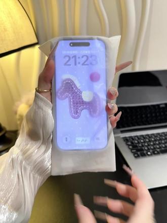 谁会拒绝这么可爱的小马手机壳呀!紫色小马寓意美好,紫气东来 马到成功 一路顺风!!!#手机壳推荐 #这个手机壳真的长在我心巴上了 #新年手机壳