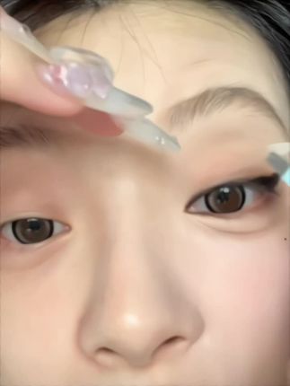 强烈建议所有单眼皮肿眼泡内双的姐妹快试试这个#双眼皮贴 ~你会回来感谢我的!#内双肿眼泡 #眼妆 #美妆百万新星计划 #动动手就贴出双眼皮