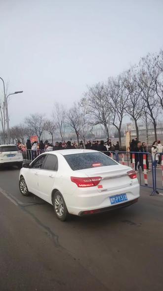 东天山骆驼队既将进入渑池