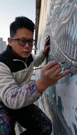 “神笔马良”原来真的存在啊
#神笔马良 #奇幻世界 #墙体彩绘