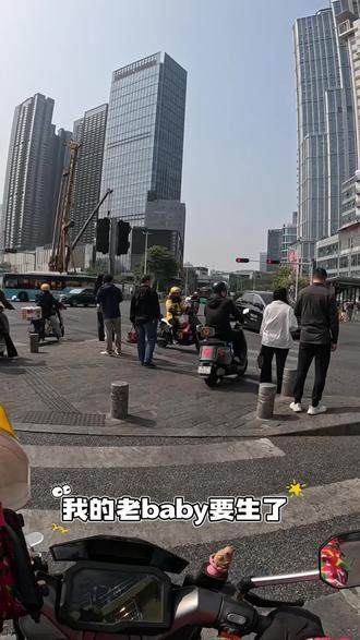 对啊,怎么能不快乐呢?#vlog十亿流量扶持计划 #vlog日常 #外卖小哥 #社恐 #搞笑