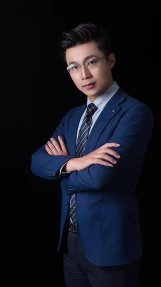 黄金持续上涨,已经突破5200,今天有望冲刺5400,市场情绪高涨,但要做好风险防控,切勿再次挂在12楼#黄金价格 #金价行情 #金价暴涨 #黄金大涨