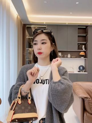 #春季换装秀出真我 #外套穿搭 #每天分享更新