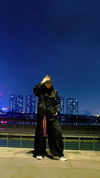 非常帅气的一首打铁舞#风暴boy #曳步舞