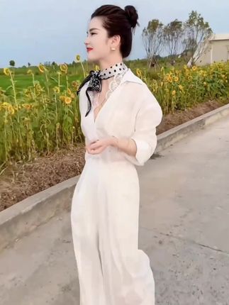 #创作灵感 #美出高级感 你穿上它自信走出来就是要变美变强优雅气质而独立坚韧2025夏季新款时尚女装百搭网红洋气减龄上档次气质显瘦套装两件套#我就爱这么过夏天 #谁穿谁好看 #我要上热门 @DOU+上热门 @DOU+小助手
