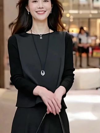 #气质显瘦穿搭 #时尚穿搭#秋季穿搭#职场穿搭#面料柔软舒适
