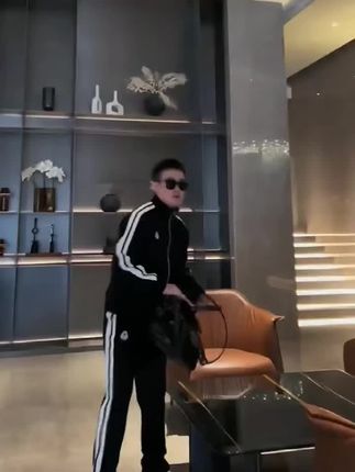 #痞帅穿搭 #品质男装 #帅气出场 #痞帅男神 #