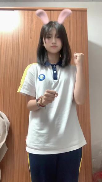 别辜负眼前季节~#咏春#手势舞