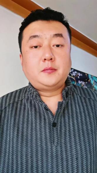 #萌宠 #萌宠好物 让猫咪吃主食湿粮就很健康,顺便还能把毛排出来。#猫粮 #猫咪排毛 #倔强嘴巴化毛生鲜包