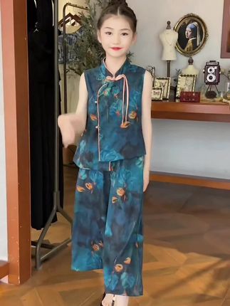 #夏季穿搭 #国风服饰 #复古风穿搭 #暑假出游穿搭 #暑假出游穿搭已经准备好了 @抖加🔥上热门🔥dou+🔥热点宝