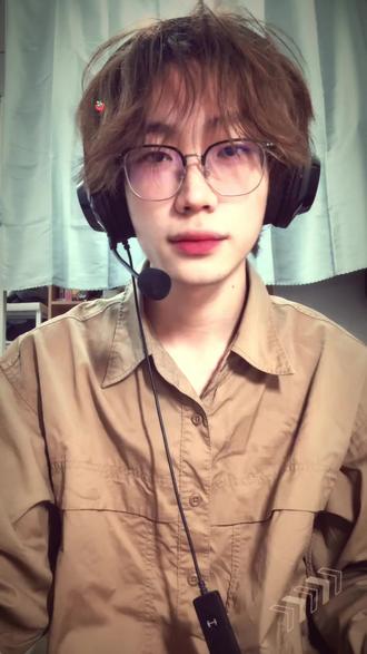 Double J!!!《下一个是谁!》#徐大虾 #雨哥到处跑 #自来卷三木 #在下哲别 #啊吗粽 力元君(打不下标签了😭