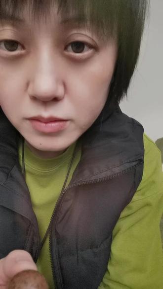 如果家里夏威夷果开口器找不到了我教你怎么打开#日常分享 #日常vlog #美食 #抖音美食创作人 #同城