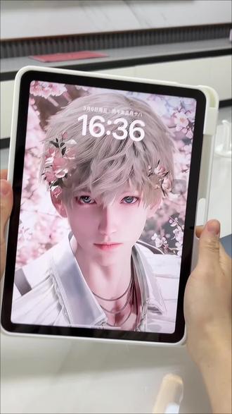 iPad壁纸自由‼️横竖屏自由切换教程✅
iPad设置好一张喜欢的横屏壁纸,竖屏却不合适😤
那1️⃣篇视频教大家设置横竖屏都合适的桌面壁纸🤗
简单好学✨30s学会💭~
#数码科技 #屏保壁纸 #iPad壁纸 #ipad技巧 #iPad壁纸设置技巧