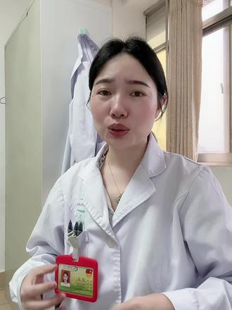 肠易激这个职场高发病,教你3招怎么应对! 总是莫名拉肚子、腹痛、腹胀,做了检查却都正常,这很可能是肠易激!