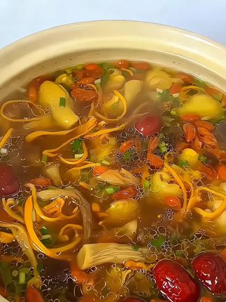 夏天来了,一定要给家里人安排这菌菇汤,可以煲鸡汤,排骨汤,鸽子汤,猪肚汤.…#煲汤爱好者 #为你煲汤 #菌汤包 #菌菇汤包1
