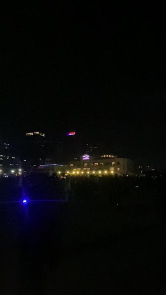 跨年的烟花和日出都没有如约而至,但好在身边有你陪我岁岁年年
#2026年 #跨年 #石老人日出 #烟花