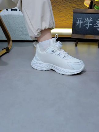 L082603是一双宝贝穿上就舍不得脱下来的网面小白鞋呀~,颜值脚感舒适#童鞋 #好穿又好搭 #开学季 #小白鞋