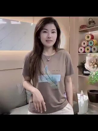 怡特美【凤羽】夏季莱赛尔棉印花宽松大板女装短袖t恤256678#爆款热卖中 #谁穿谁好看不分年龄段 #显瘦穿搭时尚女装 #每日分享