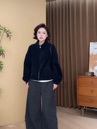 2025秋季新款慵懒风磨毛休闲卫衣外套女#分享女装#穿的分享