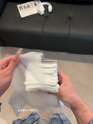 挖到宝啦 才这个价就发5双的新疆棉袜 软软糯糯的上脚百搭又耐看~