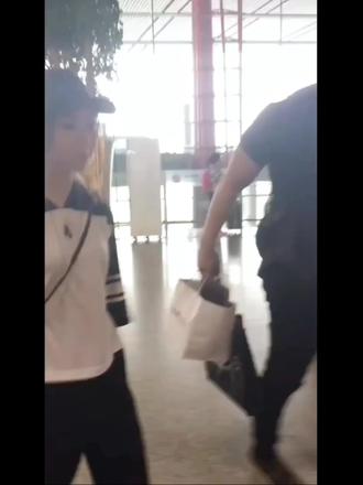 dzq牛逼#邓紫棋考古 #邓紫棋考古视频 #邓紫棋名场面