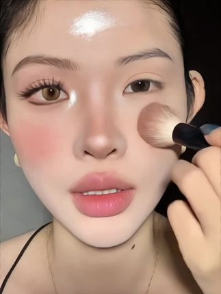 就这个浮雕腮红怎么画都不会出错!好用到心坎上! #腮红 #腮红打法 #氛围感妆容