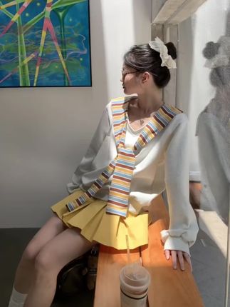 CKKOR韩系慵懒风早秋新款设计感V领 条纹披肩假两件卫衣女长袖上衣#穿搭 #韩系穿搭 #今天穿什么 #ootd穿搭 #出游穿搭