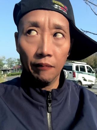 #表情包暴发户   #感谢抖音我要上热门   #感谢兄弟姐妹们的支持和陪伴   #祝粉丝们天天开心快乐