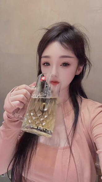 人怎么能同时染上减肥和喝酒的🍺 我真是服了