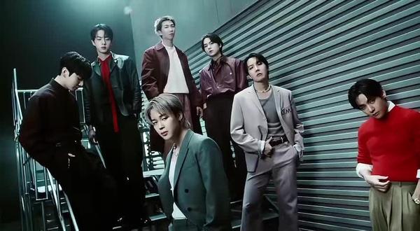 依旧权威
#BTS #GQ #阿米