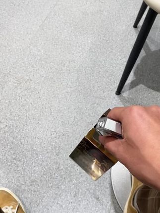 前女友送的,虽然分开了,但是一直带在身上