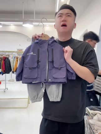 #儿童冲锋衣 #儿童外套 #潮童外套 #男童穿搭 #童装直播