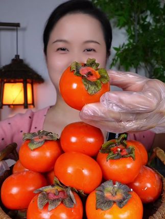 火晶柿子,新鲜采摘,真的太好吃了! #新鲜应季水果 #优质农产品 #好吃到停不下来