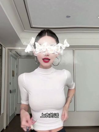 半高领中袖打底黑色T恤女2025春夏季新款修身显 #中袖#半高领#谁穿谁好看#好穿又好搭 #修身显瘦