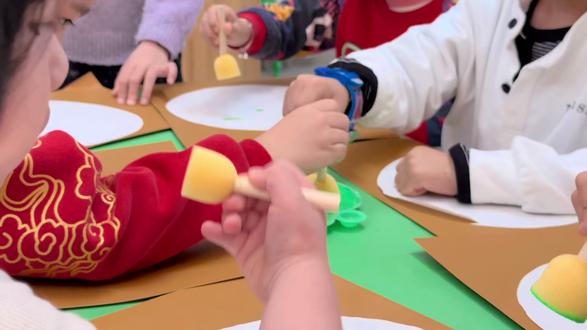 画多的才是真见过蝌蚪的哦#幼儿园 #记录童年美好时光 #学前教育