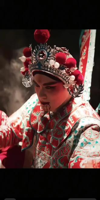 这眼神……原来爱是可以演出来的#夏天妹妹 #煎饼果仔 #逃出大英博物馆 #ENEMY