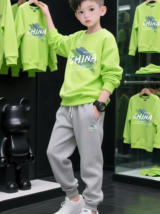 #被秋日氛围感穿搭拿捏了 #初秋一周不重样穿搭#早秋秀场抄作业告别路人感 #男童穿搭 #运动套装 @抖加🔥上热门🔥dou+🔥热点宝 @DOU+上热门