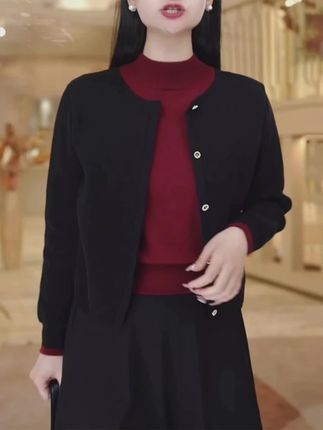 春秋装新款针织衫女假两件立领毛衣韩版2025年上衣网红款打底外套#美出高级感 #谁穿谁好看#新款搭配每日更新中 #爆款热卖中 #今天穿什么