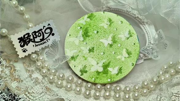 “悬浮”蝴蝶🍃 简单又出效果的一幅蝴蝶小画~
#画画 #水彩 #绘画过程 #跟着抖音学画画 #蝴蝶