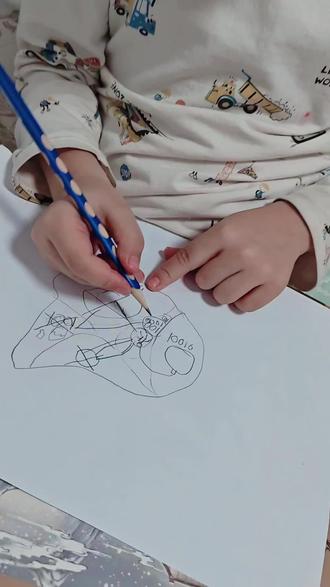 你怎么知道曹操喜欢抢美女的#画画 #三国