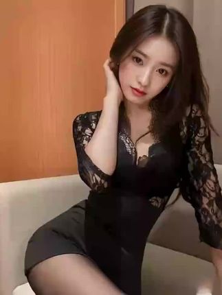 #纯欲战袍