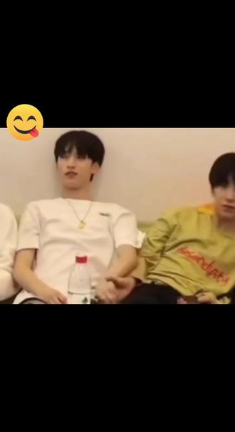 改词《眼睛瞎在手机上》翔霖版